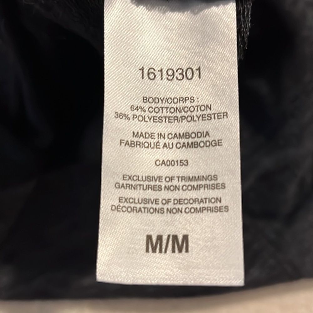 Champion Men's Sweatshirt Size medium in Black - Picture 7 of 8